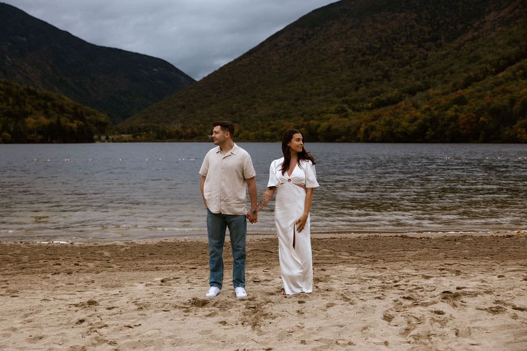 white mountains new hampshire engagement photos5