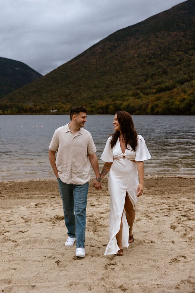 white mountains new hampshire engagement photos5