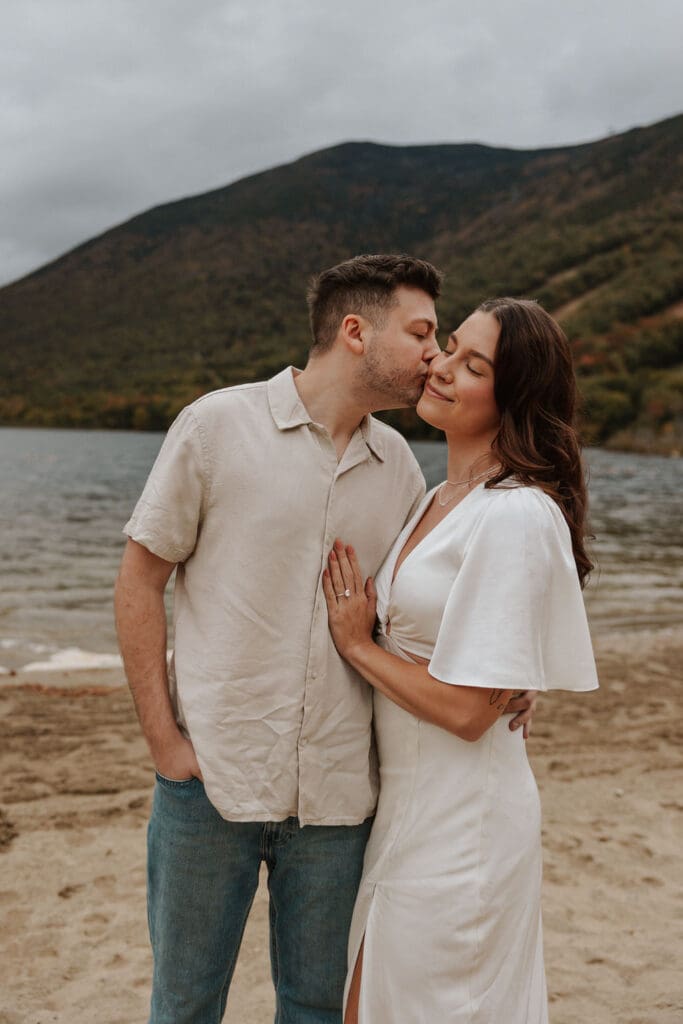 white mountains new hampshire engagement photos5