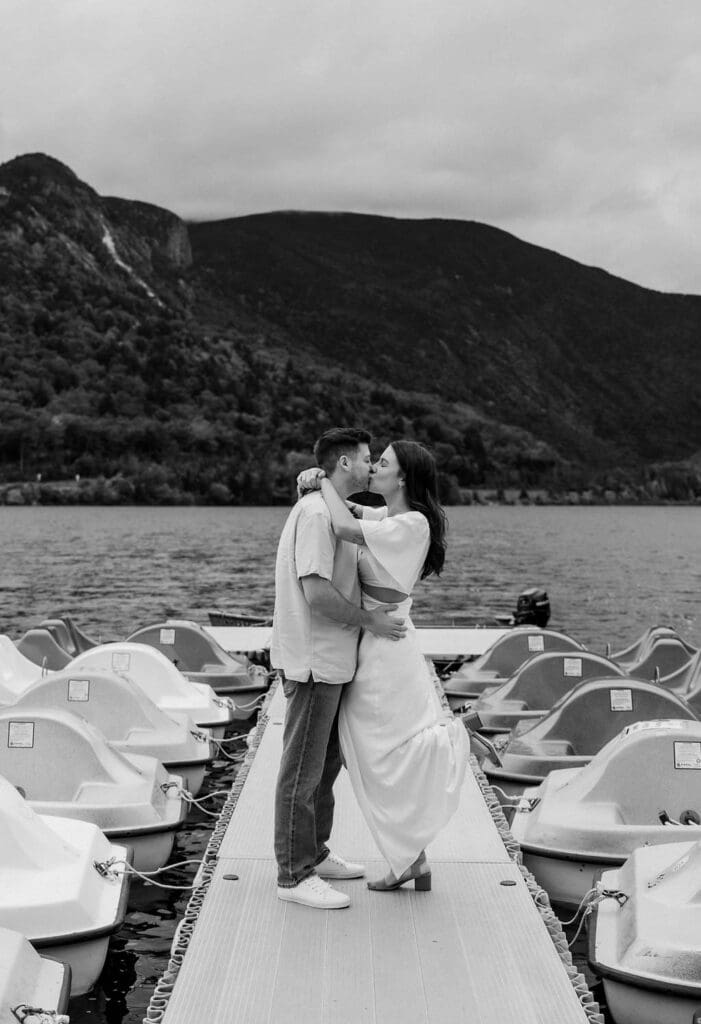 white mountains new hampshire engagement photos5