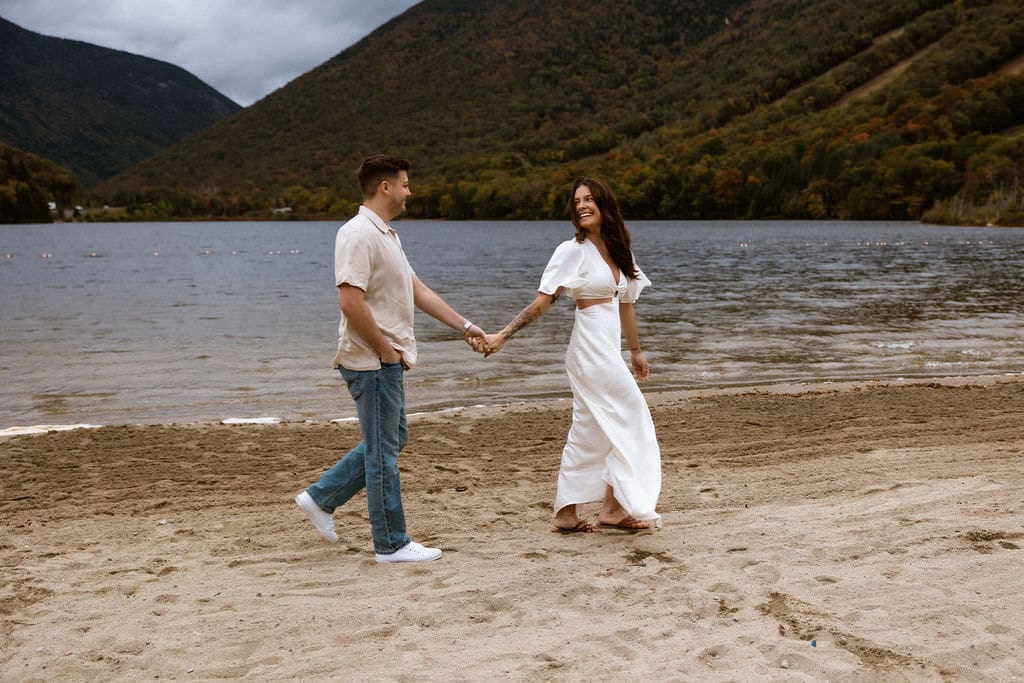 white mountains new hampshire engagement photos5